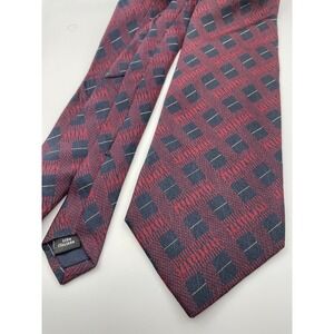 Isaac Zelcer Mens Red Navy Blue Geometric 100% Italian Silk Necktie Classic Tie
